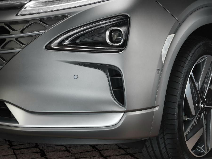 Детали экстерьера Hyundai NEXO 2018 года  (WW) (фото 27 из 41)